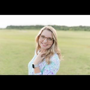 Meet your Posher, Anne